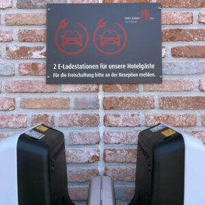 Unsere 2 E-Ladestationen für Hotelgäste